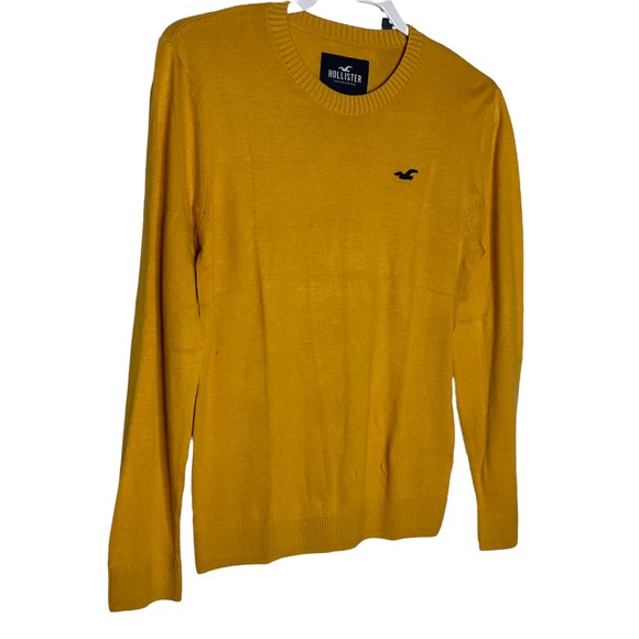 Hollister NWT Mustard Yellow Crewneck Pullover Sweater Lightweight - Picture 2 of 5